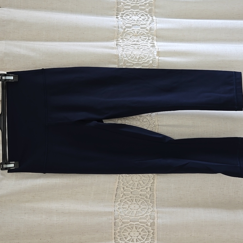Lululemon Wunder Under Crop (Hi-Rise) *Full-On Luxtreme 21" True Navy - Picture 8 of 10